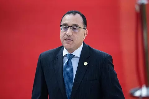 رئيس الوزراء: نراجع النقاط التي تم إثارتها بشأن قانون الرياضة.. ونحرص على تقديمه للبرلمان